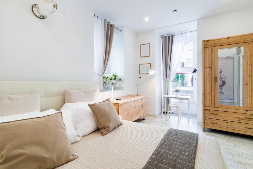Vatican Momahouse Luxury By Varental Roma Phòng bức ảnh